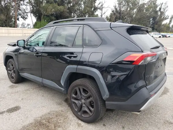 2T3J1RFV0NW271099 2022 TOYOTA RAV 4 - Image 2