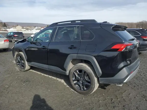 2T3J1RFV0NW282135 2022 TOYOTA RAV 4 - Image 2