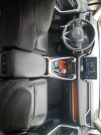 2T3J1RFV1KC032206 2019 TOYOTA RAV 4 - Image 8