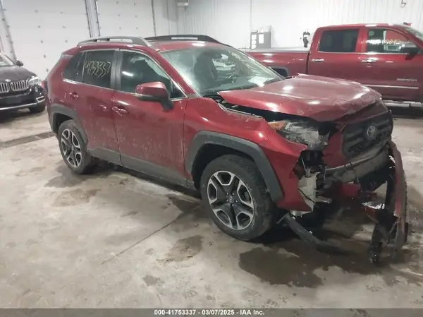 2T3J1RFV1KW004615 2019 TOYOTA RAV 4 - Image 1