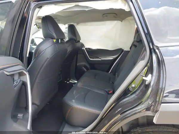 2T3J1RFV1RW471463 2024 TOYOTA RAV 4 - Image 8