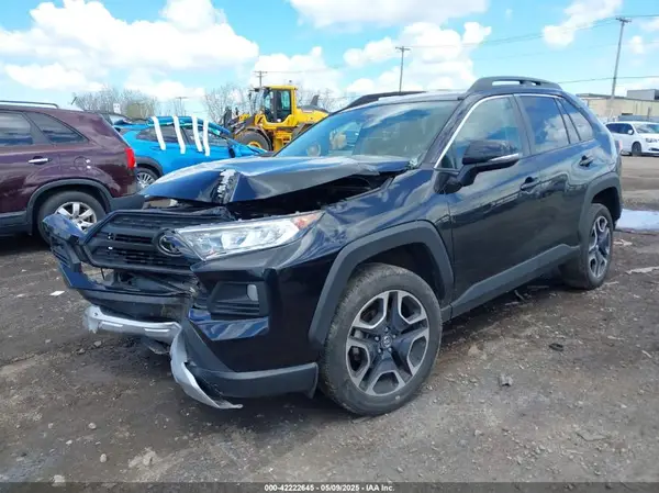 2T3J1RFV2MW142327 2021 TOYOTA RAV 4 - Image 2