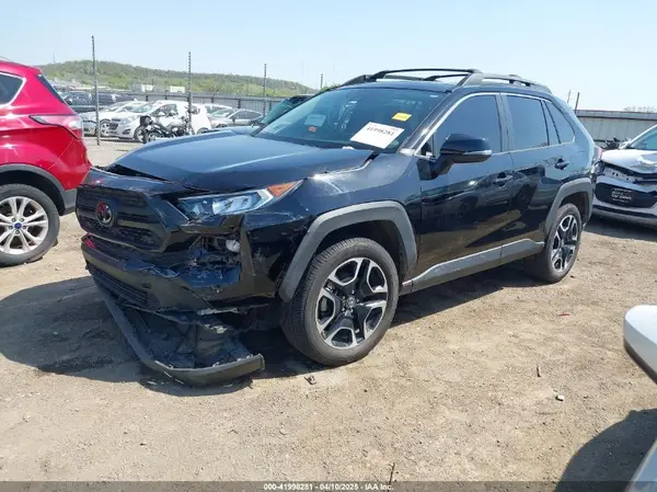 2T3J1RFV3KW001716 2019 TOYOTA RAV 4 - Image 2