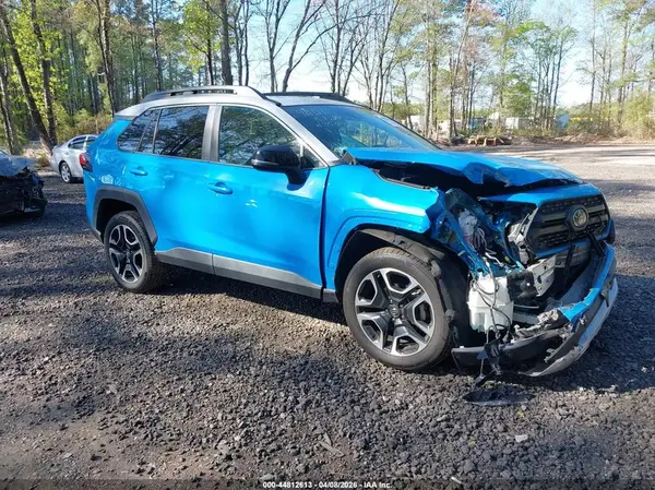 2T3J1RFV4KW048978 2019 TOYOTA RAV 4 - Image 1