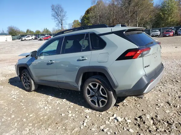 2T3J1RFV4LC080087 2020 TOYOTA RAV 4 - Image 2
