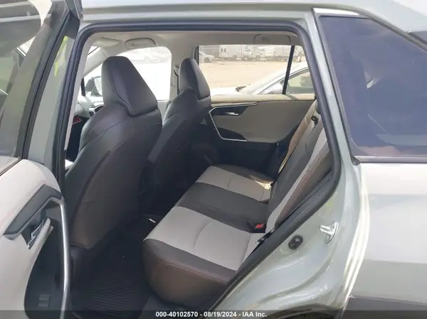 2T3J1RFV4LC087380 2020 TOYOTA RAV 4 - Image 8