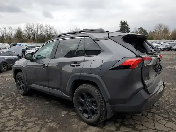 2T3J1RFV4LC095270 2020 TOYOTA RAV 4 - Image 2