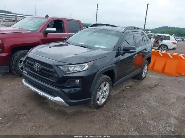 2T3J1RFV4MW206562 2021 TOYOTA RAV 4 - Image 2