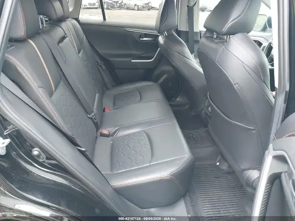 2T3J1RFV5KW028786 2019 TOYOTA RAV 4 - Image 8
