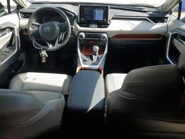 2T3J1RFV5KW048326 2019 TOYOTA RAV 4 - Image 8