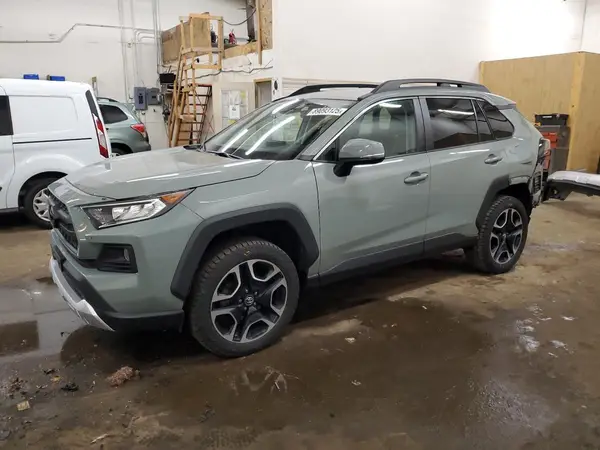 2T3J1RFV5KW070228 2019 TOYOTA RAV 4 - Image 1