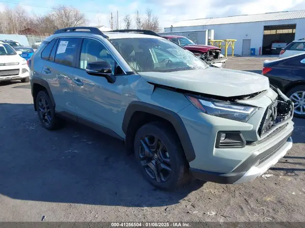 2T3J1RFV5NW287959 2022 TOYOTA RAV 4 - Image 1