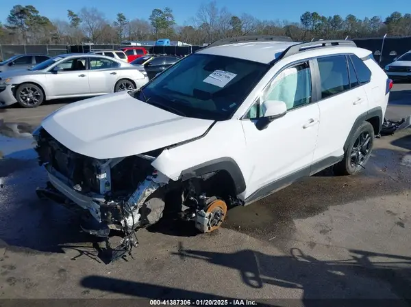 2T3J1RFV5RW476830 2024 TOYOTA RAV 4 - Image 2