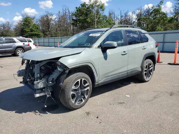 2T3J1RFV6MW203646 2021 TOYOTA RAV 4 - Image 1