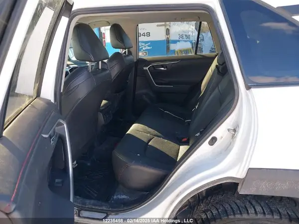 2T3J1RFV6MW217031 2021 TOYOTA RAV 4 - Image 8