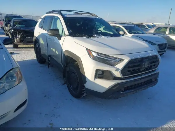 2T3J1RFV6NW287131 2022 TOYOTA RAV 4 - Image 1