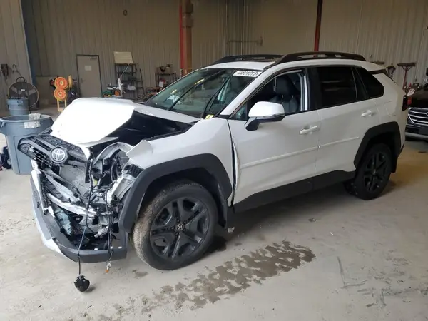 2T3J1RFV6RW415874 2024 TOYOTA RAV 4 - Image 1