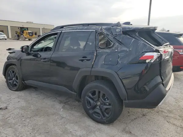 2T3J1RFV6RW461253 2024 TOYOTA RAV 4 - Image 2
