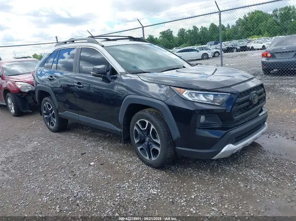 2T3J1RFV7KW024352 2019 TOYOTA RAV 4 - Image 1