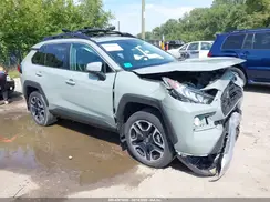 2T3J1RFV7KW047887 2019 TOYOTA RAV 4