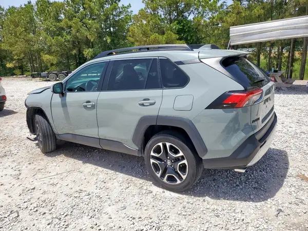 2T3J1RFV7MW187117 2021 TOYOTA RAV 4 - Image 2