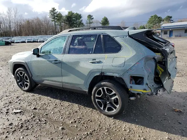 2T3J1RFV8KW004370 2019 TOYOTA RAV 4 - Image 2