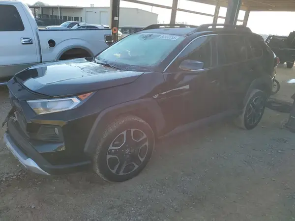 2T3J1RFV8KW005051 2019 TOYOTA RAV 4 - Image 1
