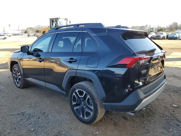 2T3J1RFV8KW005051 2019 TOYOTA RAV 4 - Image 2
