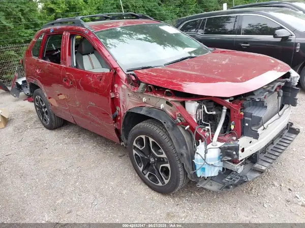 2T3J1RFV8KW011383 2019 TOYOTA RAV 4 - Image 1