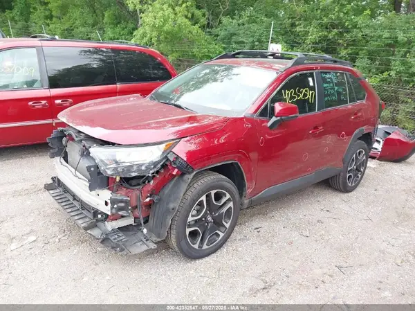 2T3J1RFV8KW011383 2019 TOYOTA RAV 4 - Image 2