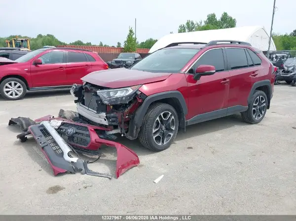 2T3J1RFV8KW028006 2019 TOYOTA RAV 4 - Image 2