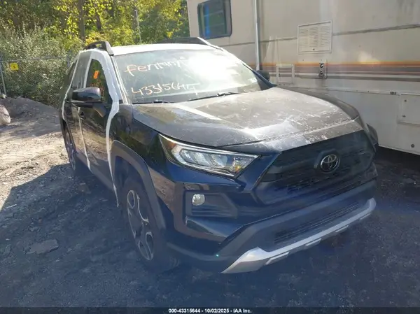 2T3J1RFV8KW029446 2019 TOYOTA RAV 4 - Image 1