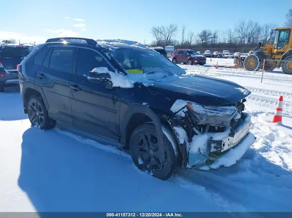 2T3J1RFV8NW280343 2022 TOYOTA RAV 4 - Image 1
