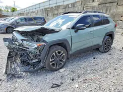 2T3J1RFV9KC044183 2019 TOYOTA RAV 4