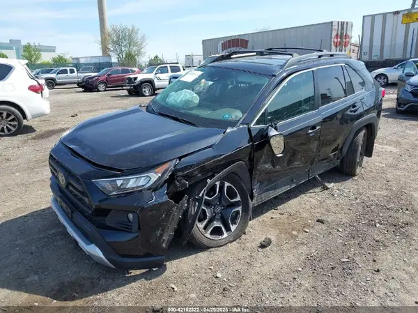 2T3J1RFV9KW011831 2019 TOYOTA RAV 4 - Image 2
