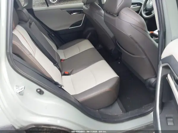 2T3J1RFV9KW021193 2019 TOYOTA RAV 4 - Image 8