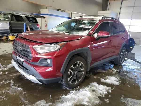 2T3J1RFV9KW029388 2019 TOYOTA RAV 4 - Image 1