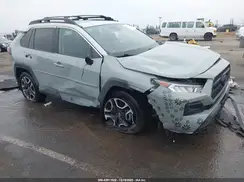 2T3J1RFV9KW031559 2019 TOYOTA RAV 4