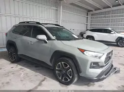 2T3J1RFV9KW035952 2019 TOYOTA RAV 4