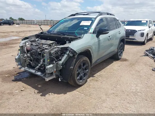 2T3J1RFV9LC071496 2020 TOYOTA RAV 4 - Image 2