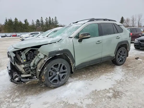 2T3J1RFV9PW337443 2023 TOYOTA RAV 4 - Image 1
