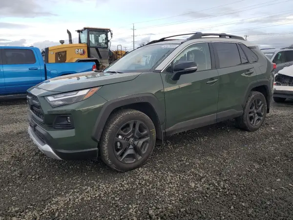 2T3J1RFV9RW484915 2024 TOYOTA RAV 4 - Image 1