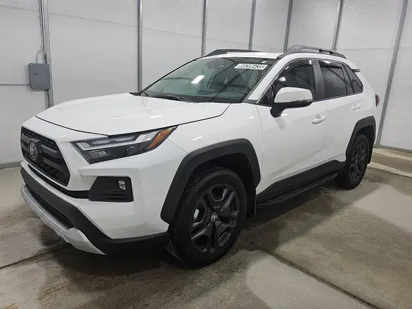 2T3J1RFV9RW493291 2024 TOYOTA RAV 4 - Image 1