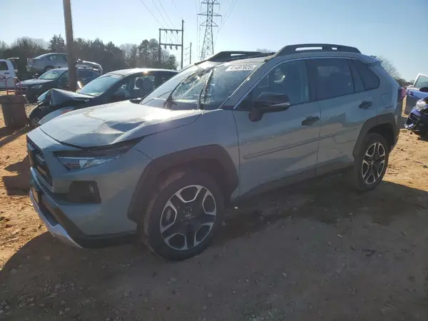 2T3J1RFVXKC049294 2019 TOYOTA RAV 4 - Image 1