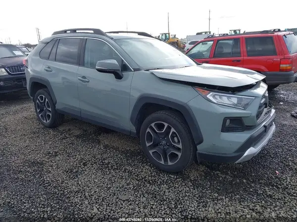 2T3J1RFVXKW001535 2019 TOYOTA RAV 4 - Image 1
