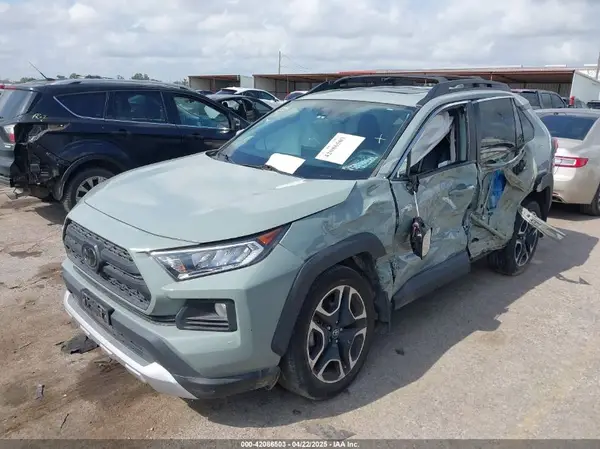 2T3J1RFVXKW026905 2019 TOYOTA RAV 4 - Image 2
