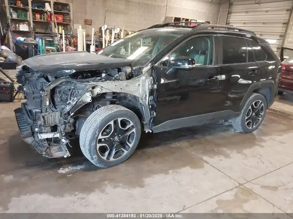 2T3J1RFVXKW029951 2019 TOYOTA RAV 4 - Image 2