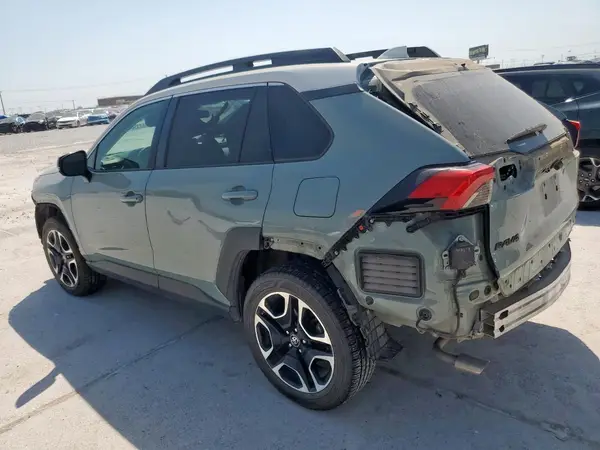 2T3J1RFVXKW037502 2019 TOYOTA RAV 4 - Image 2