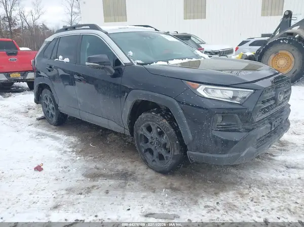 2T3J1RFVXLC067974 2020 TOYOTA RAV 4 - Image 1