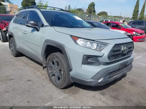 2T3J1RFVXLC084371 2020 TOYOTA RAV 4 - Image 1